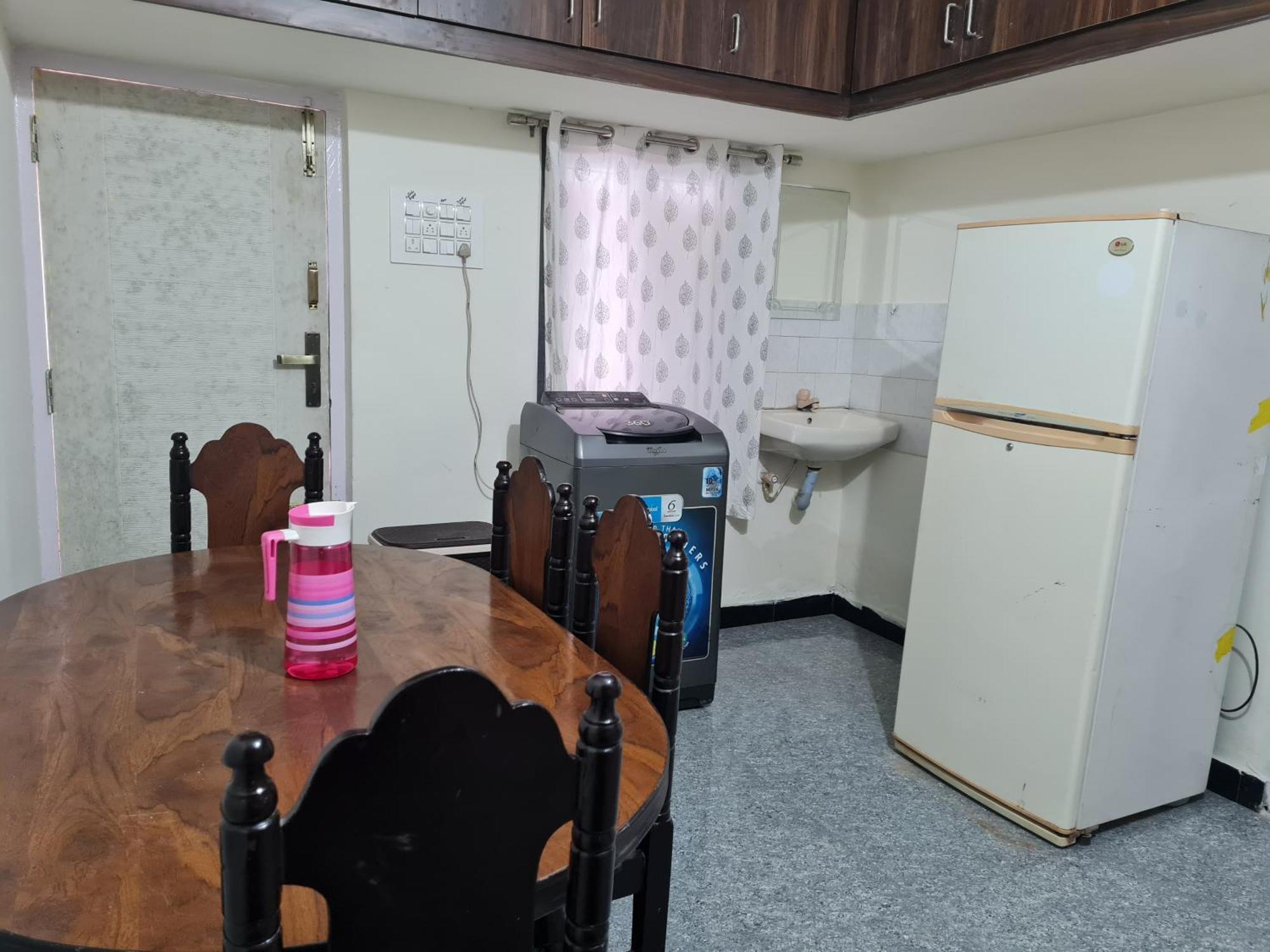 Happy Home Коимбаторе Екстериор снимка